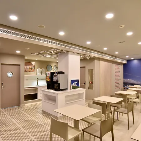 Tc Dona Luisa Hotel Las Palmas / Gran Canaria